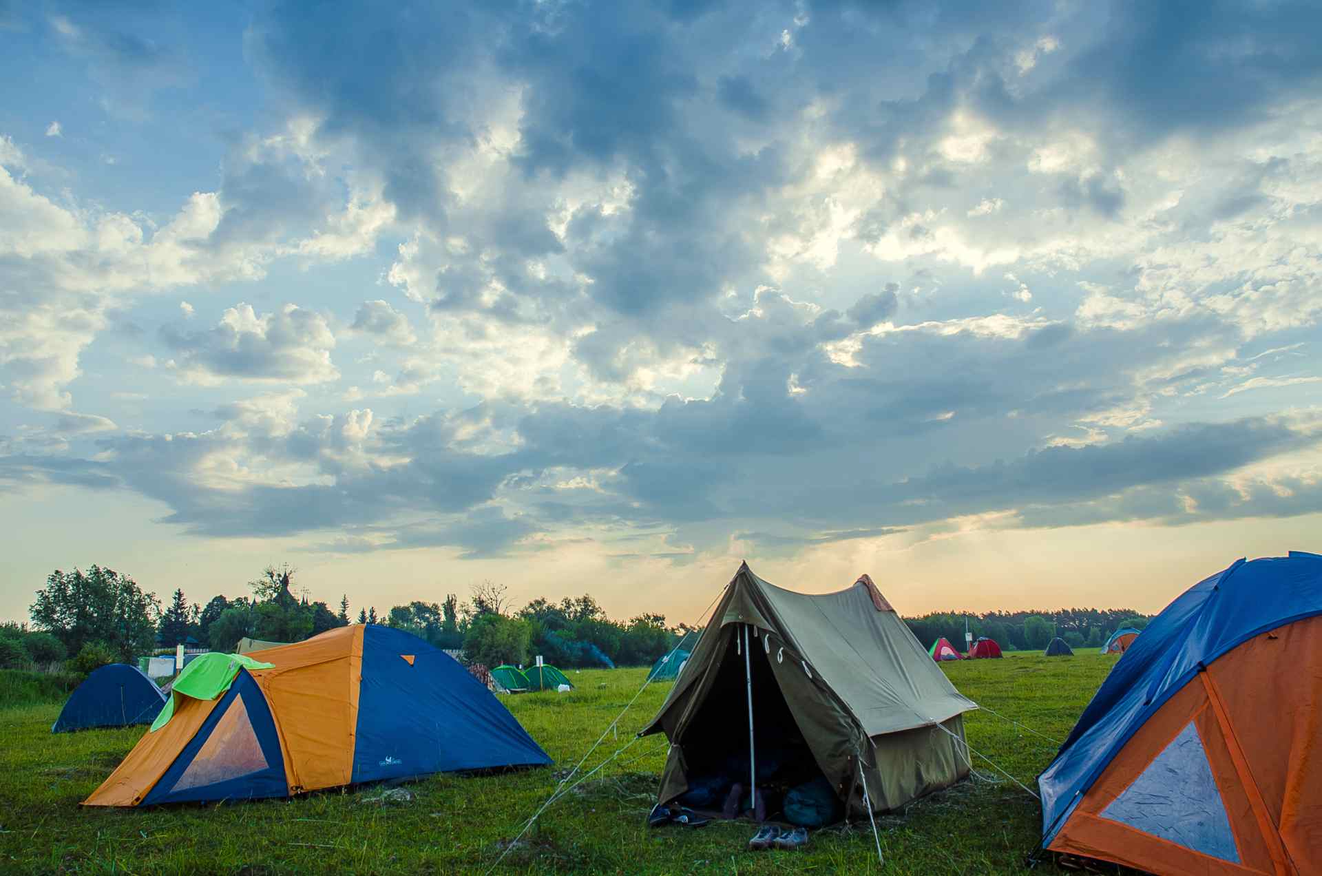 Tent Buying Guide - How To Choose A Tent For Camping